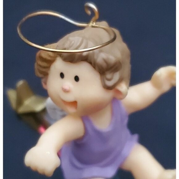 Hallmark RAINBOW ANGEL Christmas Ornament sliding down on cloud Vintage 1983 - Picture 8 of 10